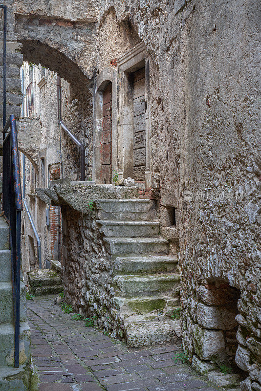 Castelvecchio Calvisio小巷，Abruzzi意大利